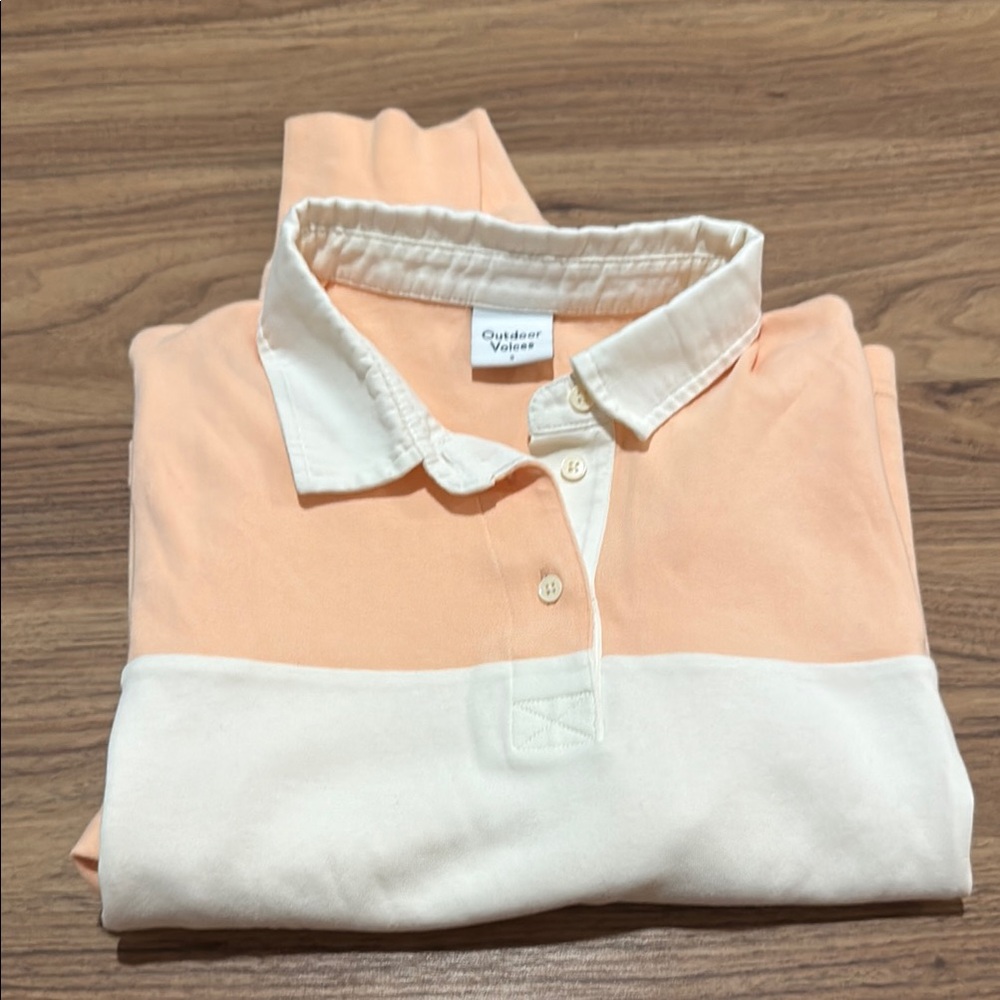 Outdoor Voices Cropped Women’s Rugby Shirt in Peach and White